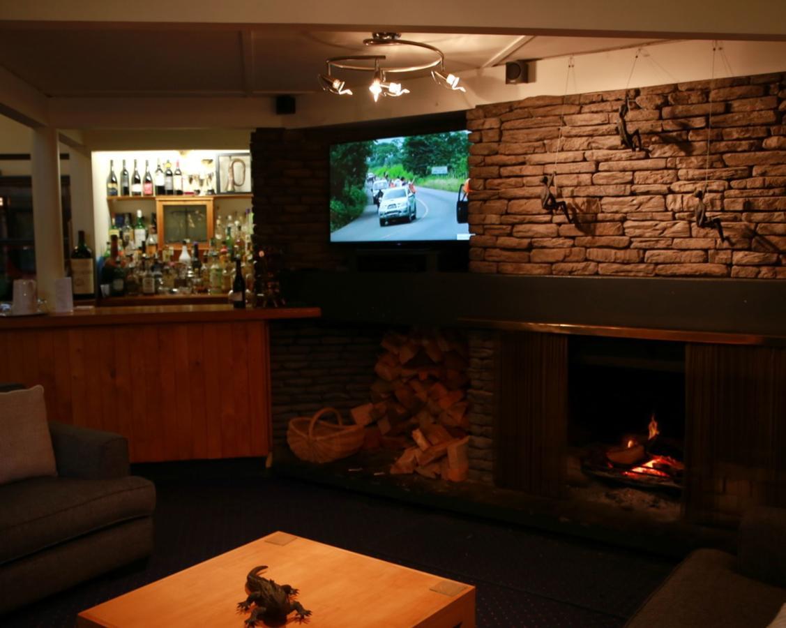 Hotel Tussock Grove à Ohakune Extérieur photo